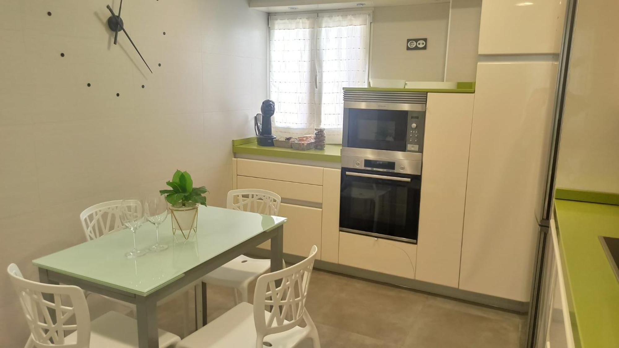 Ohana, Apartamento-Parking Privado Gratis-Centrico-Wifi-Ascensor-Sin Cuestas-82M2 Bermeo Exteriér fotografie